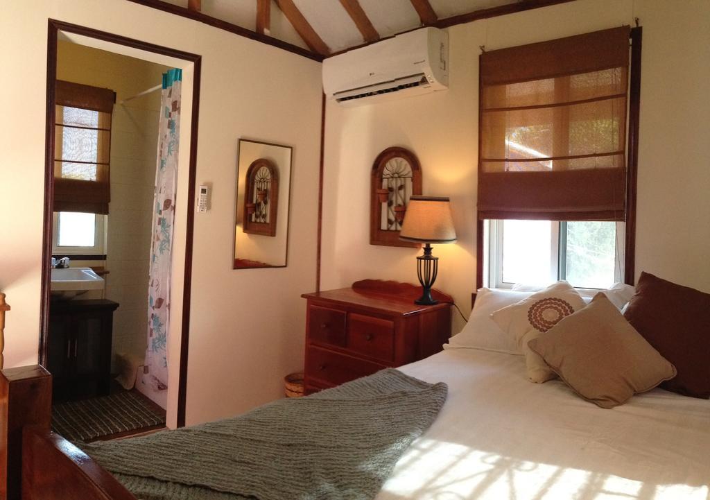 Hummingbirds Cabins Caye Caulker Oda fotoğraf